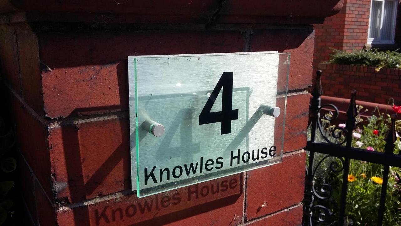 Esjays At Knowles House Bed & Breakfast Lytham St Annes Exterior photo